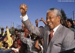 Nelson Rolihlahla Mandela foi um lder rebelde e, posteriormente, presidente da frica do Sul de 1994 a 1999. Principal representante do movimento anti-apartheid, considerado pelo povo um guerreiro em luta pela liberdade, era tido pelo governo sul-africano como um terrorista e passou quase trs dcadas na cadeia. </br></br> Palavras-chave: Apartheid. frica do Sul. Preconceito Racial.